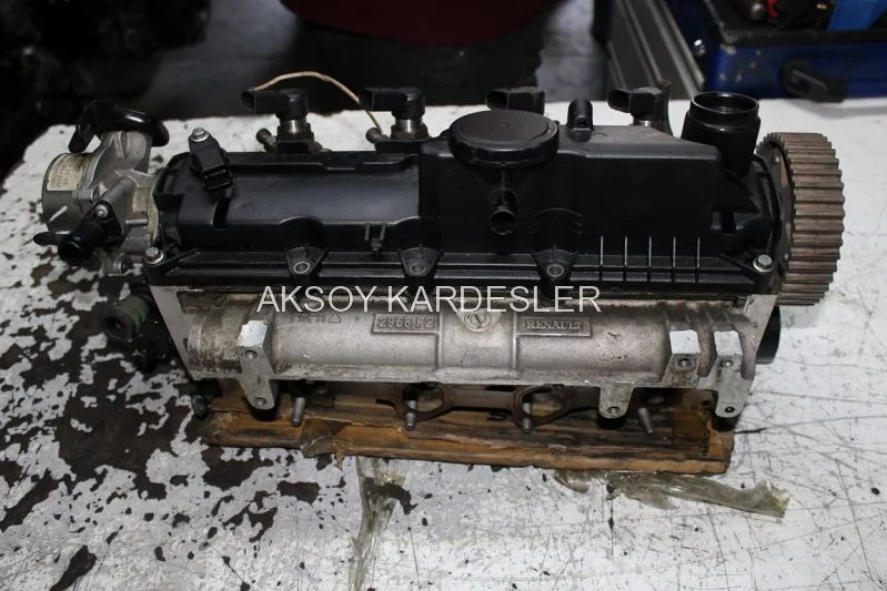 Juke Dizel Silindir Kapağı Çıkma