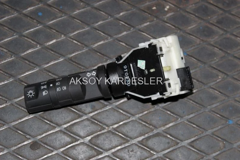 Nissan Qashqai Sinyal Kolu