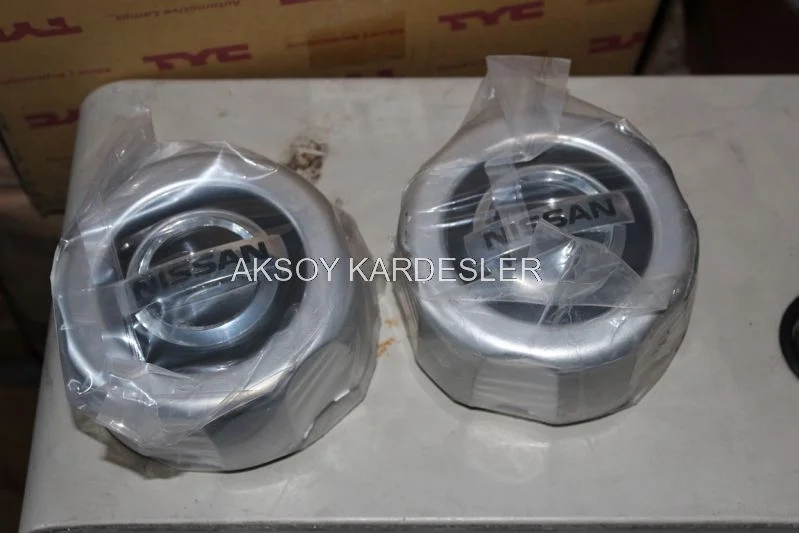 Nissan Skystar Jant Göbeği