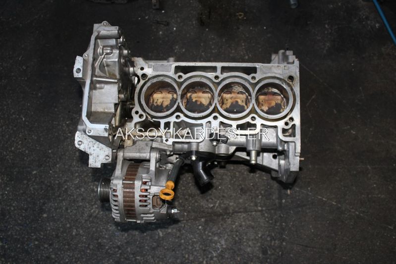 Nissan Qashqai 1.6 Yarım Motor Orjinal Çıkma